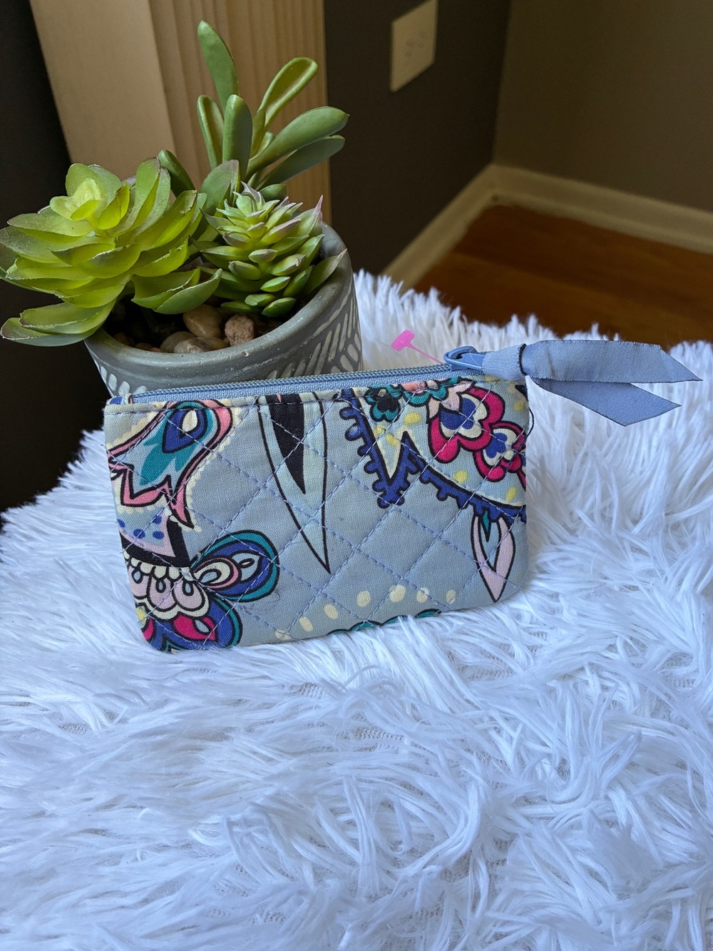 Vera Bradley Makani Paisley Pattern wallet 💜